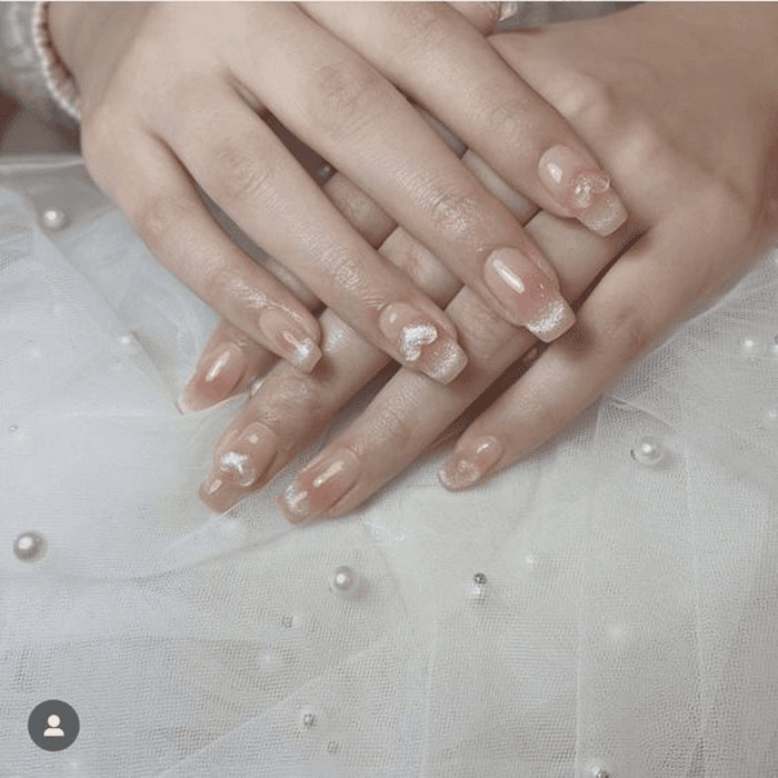 Top 38 Cat Eye Gel Nail Designs with Shimmering Effects