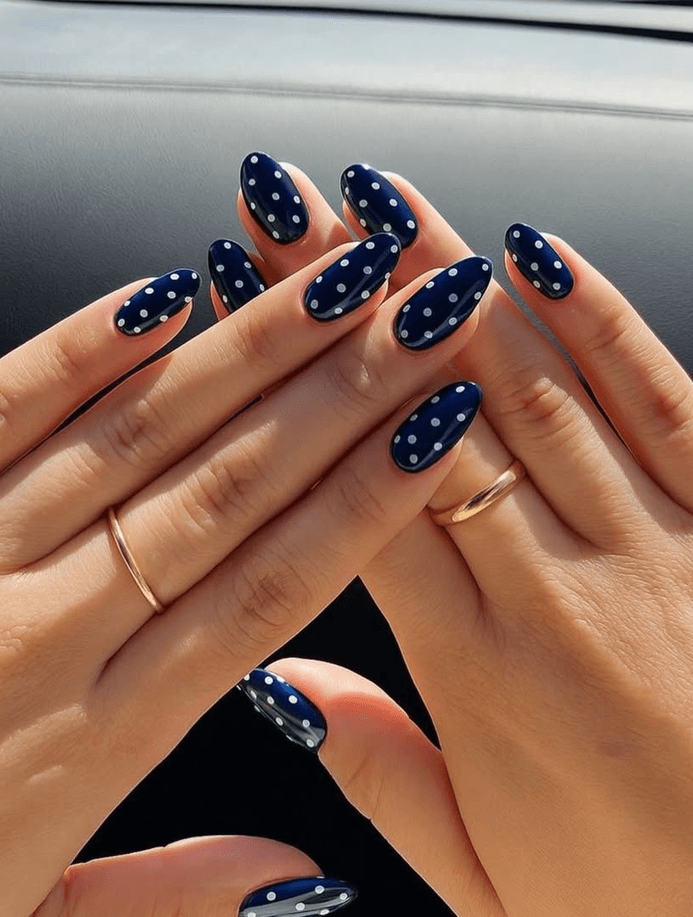 Blue Nail Style