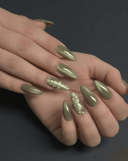 Green Nail Style — variation 10