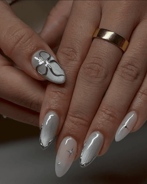 Silver Nail Style — Color
