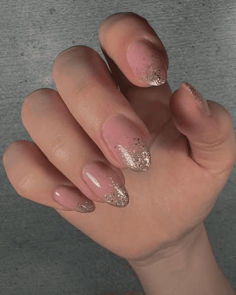 Glitter Nail Style — variation 3