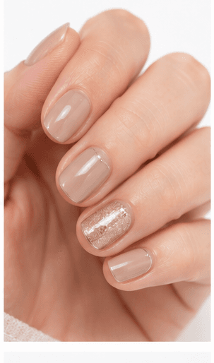 Short nails are practical, clean, and comfortable for everyday life. This length usually stays close to the fingertip, making it easy to type, work, cook, exercise, and care for children without much inconvenience. Short nails are ideal for natural manicures, office-friendly styles, minimalist nail art, sheer colors, French tips, jelly finishes, and simple seasonal accents. They can look elegant, youthful, or modern depending on the color and shape. For nail websites and recommendation systems, short length is important because it helps users find wearable designs that fit active lifestyles, conservative workplaces, and low-maintenance beauty routines.