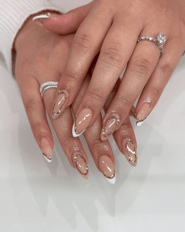 Almond Nail Shape — variation 5