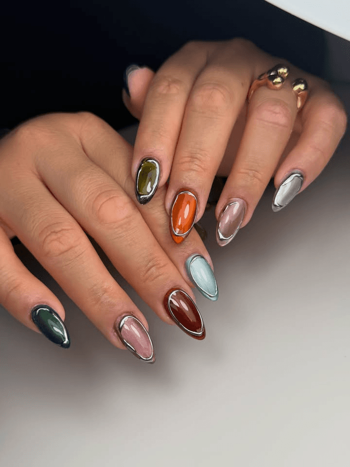 Almond Nail Shape — variation 7