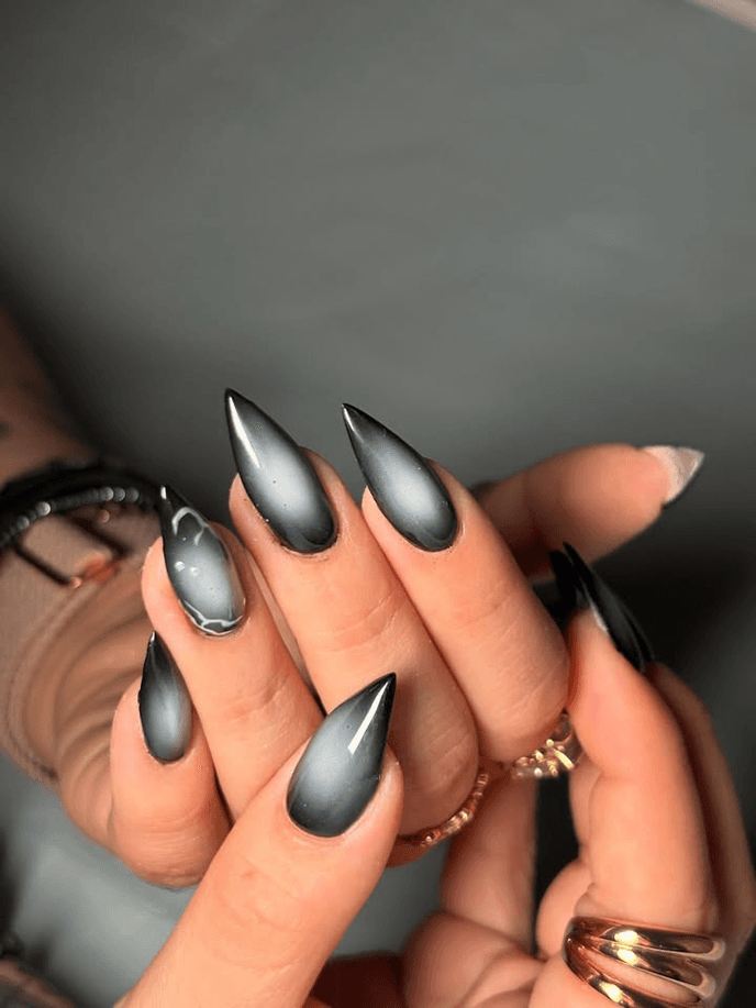 Stiletto Nail Shape — variation 3