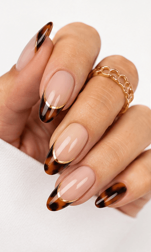 Luxury nail style embodies opulence, sophistication, and high-end glamour. Featuring rich metallic finishes, crystal embellishments, intricate gold foil, velvet textures, and premium gem-like details, this style creates a lavish, red-carpet-worthy look. It exudes wealth, elegance, and exclusivity, making every gesture feel like a statement of refined taste.