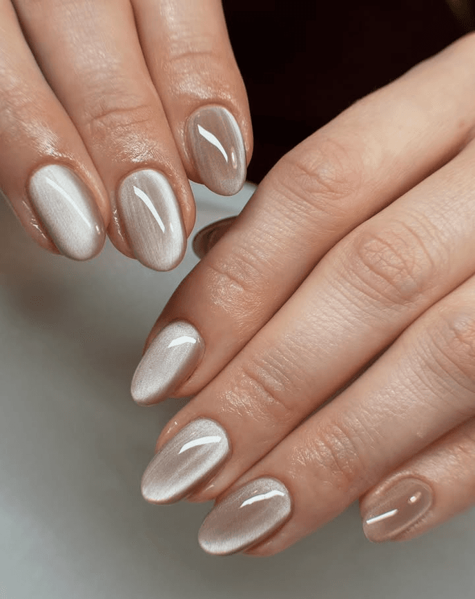 Cat Eye Nail Style — variation 6