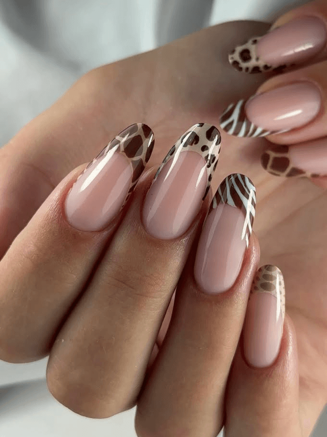 French Manicure — variation 8